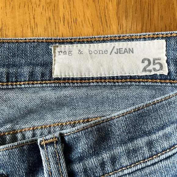 Rag & Bone The Dre jeans, size 25. These are skinny low rise jeans. - Picture 6 of 8